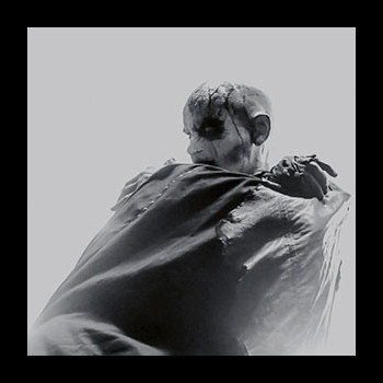 TAAKE - Et Hav av Avstand