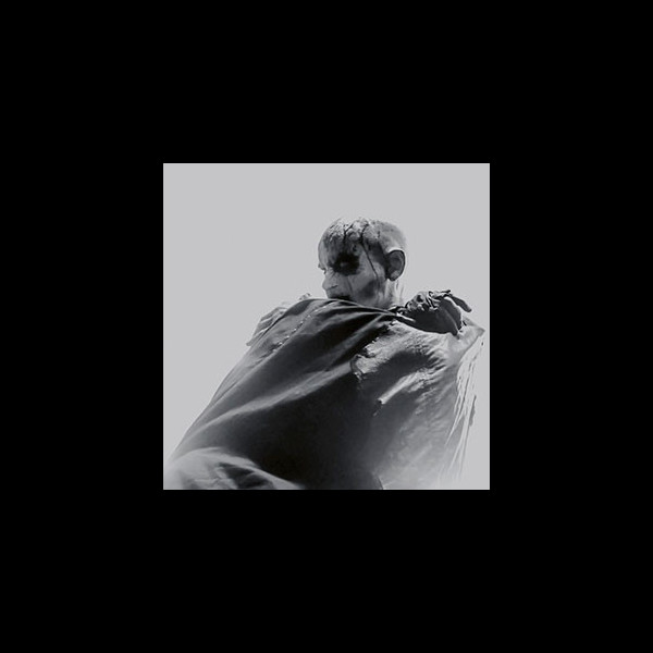 TAAKE - Et Hav av Avstand